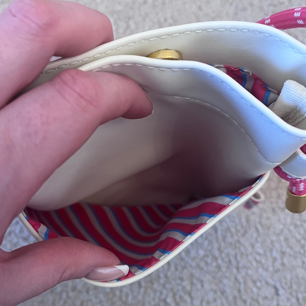 NWT 🤍 Mario/princess Peach bag🤍 - Picture 4 of 6